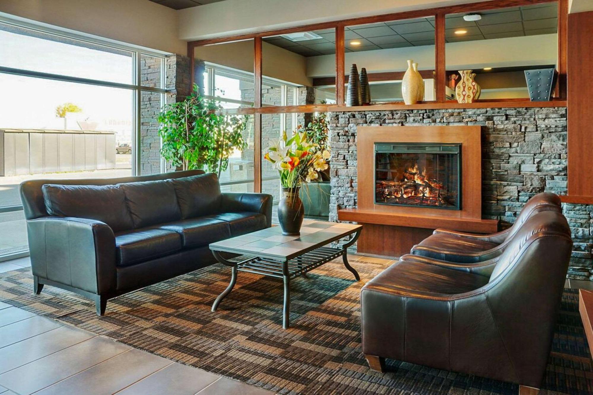 Radisson Hotel Fort St John Fort St. John 외부 사진