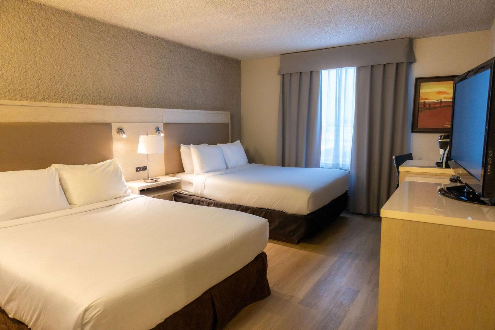 Radisson Hotel Fort St John Fort St. John 외부 사진